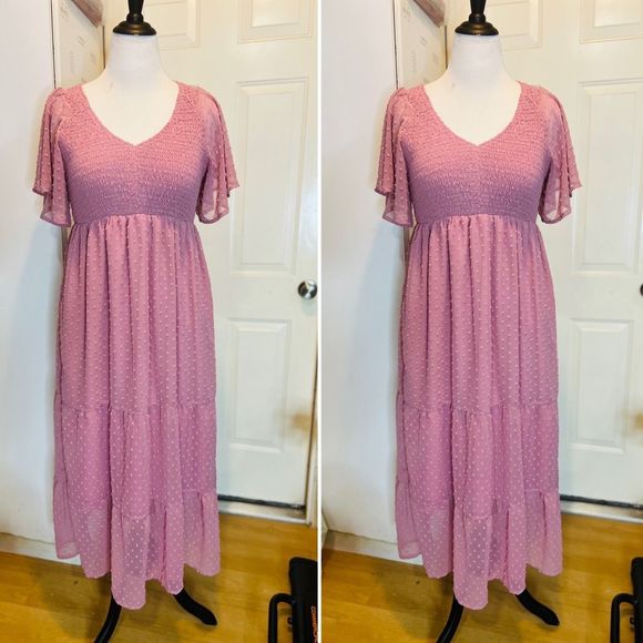 Elegant Pink Maxi Dress - Picture 6 of 11